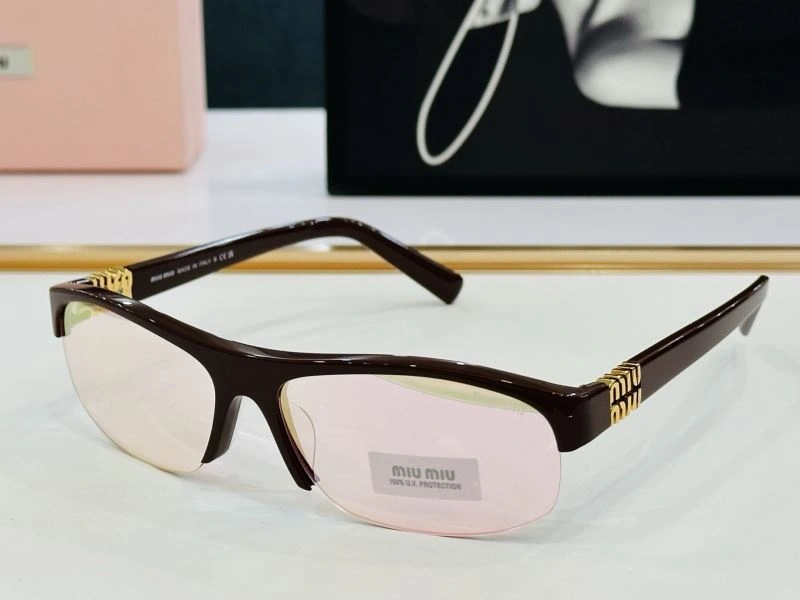 Miu Miu Sunglasses Durable 281417