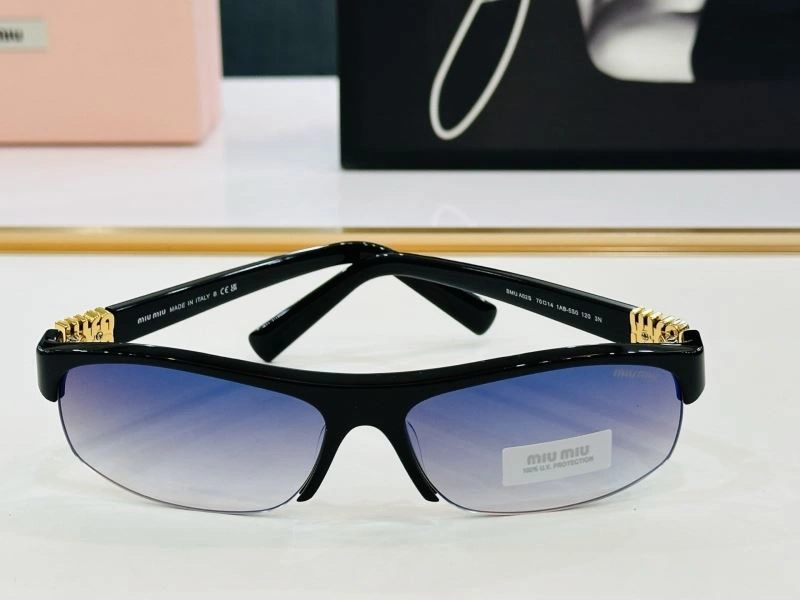 Miu Miu Sunglasses Durable 281417