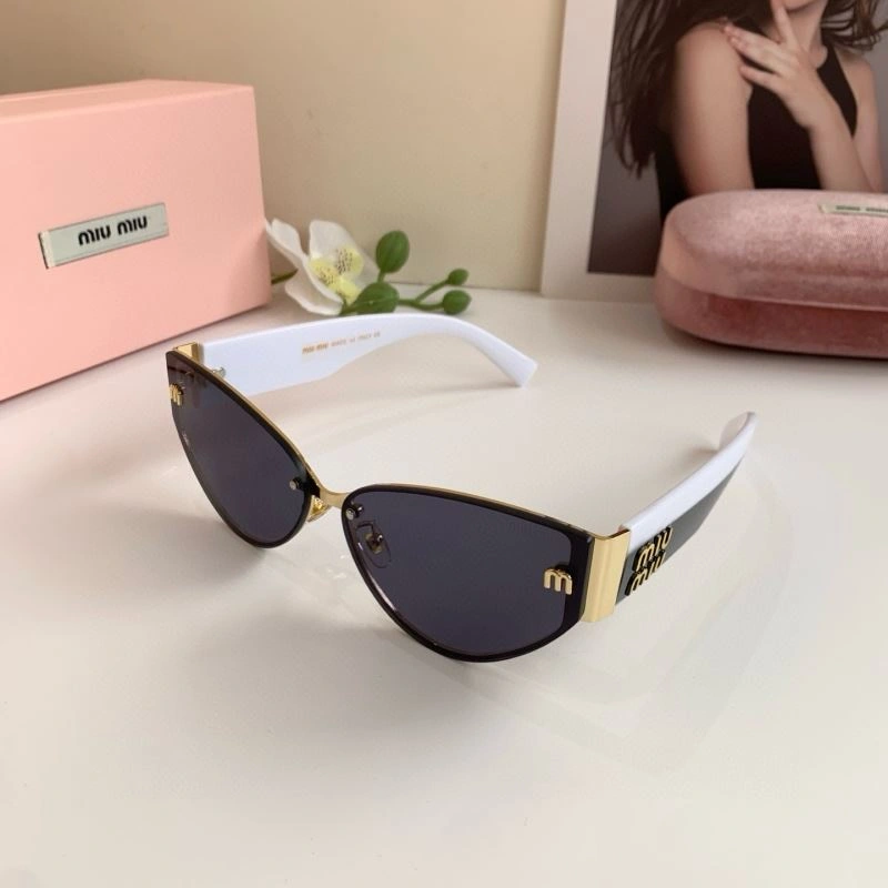 TravelReady Miu Miu Sunglasses 281382