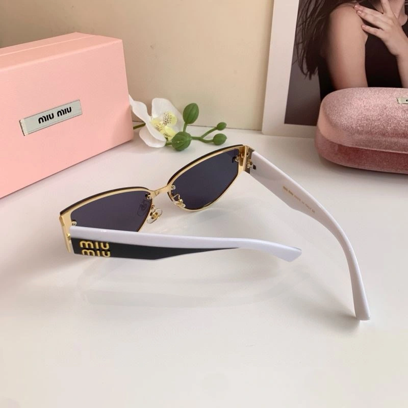 TravelReady Miu Miu Sunglasses 281382