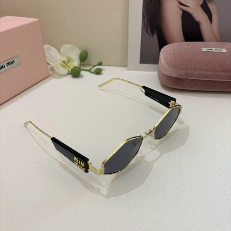 TimelessDesign Miu Miu Sunglasses 281381