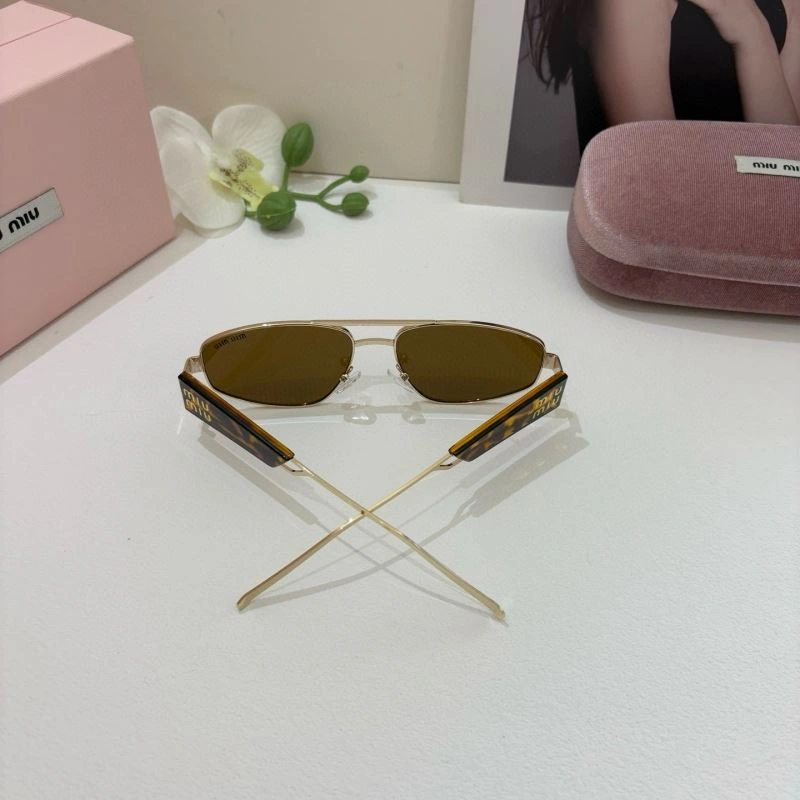 AllSeason Miu Miu Sunglasses 281372