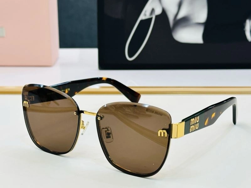 Chic Miu Miu Sunglasses 281371