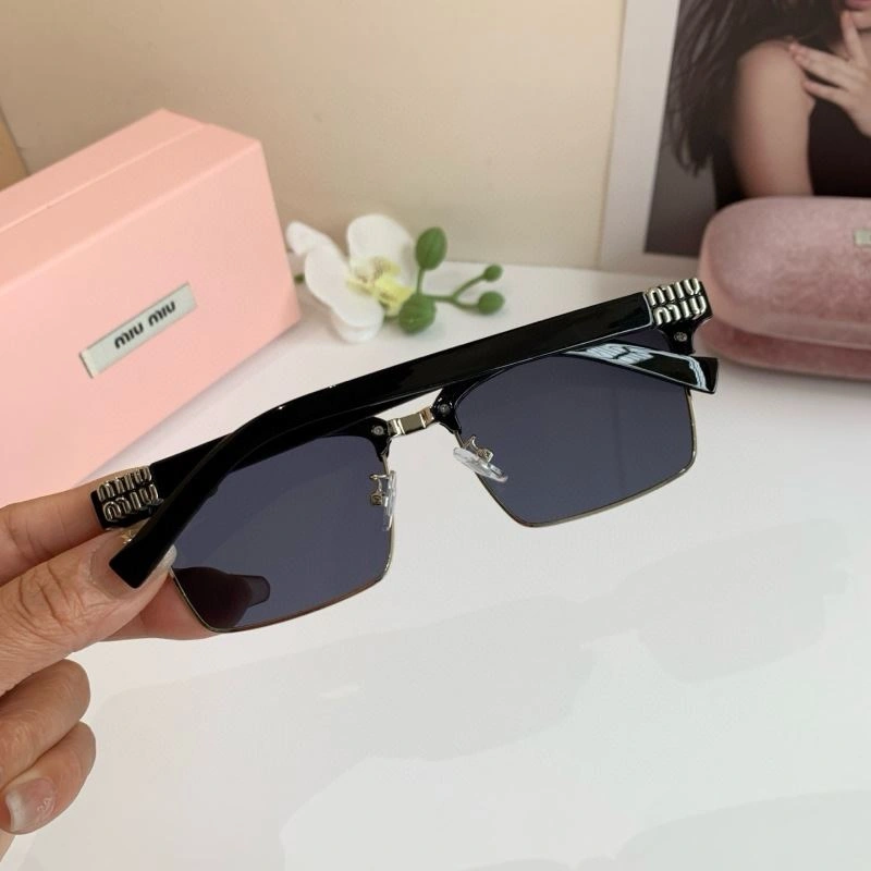 FlexibleFit Miu Miu Sunglasses 281366