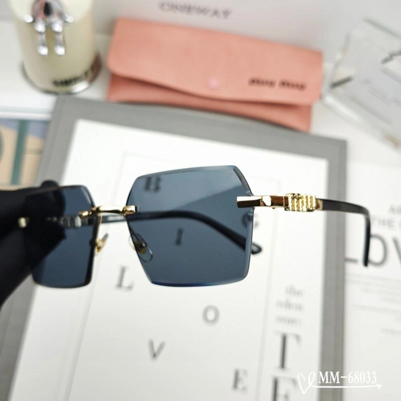 Miu Miu Sunglasses OdorResistant 281358