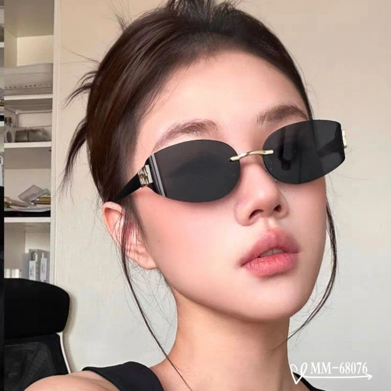Durable Miu Miu Sunglasses 281350