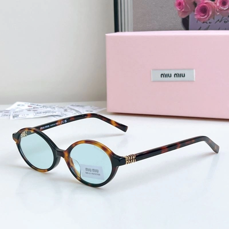Miu Miu Sunglasses Stretchable 281359