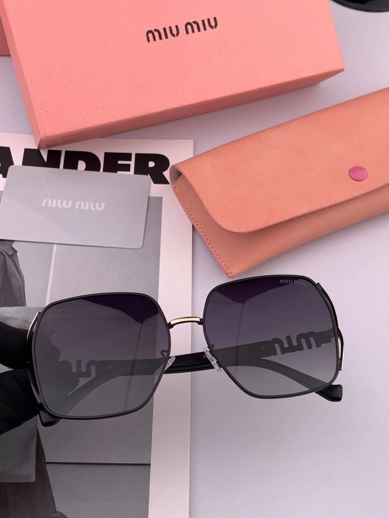 Miu Miu Sunglasses MultiPurpose 281539