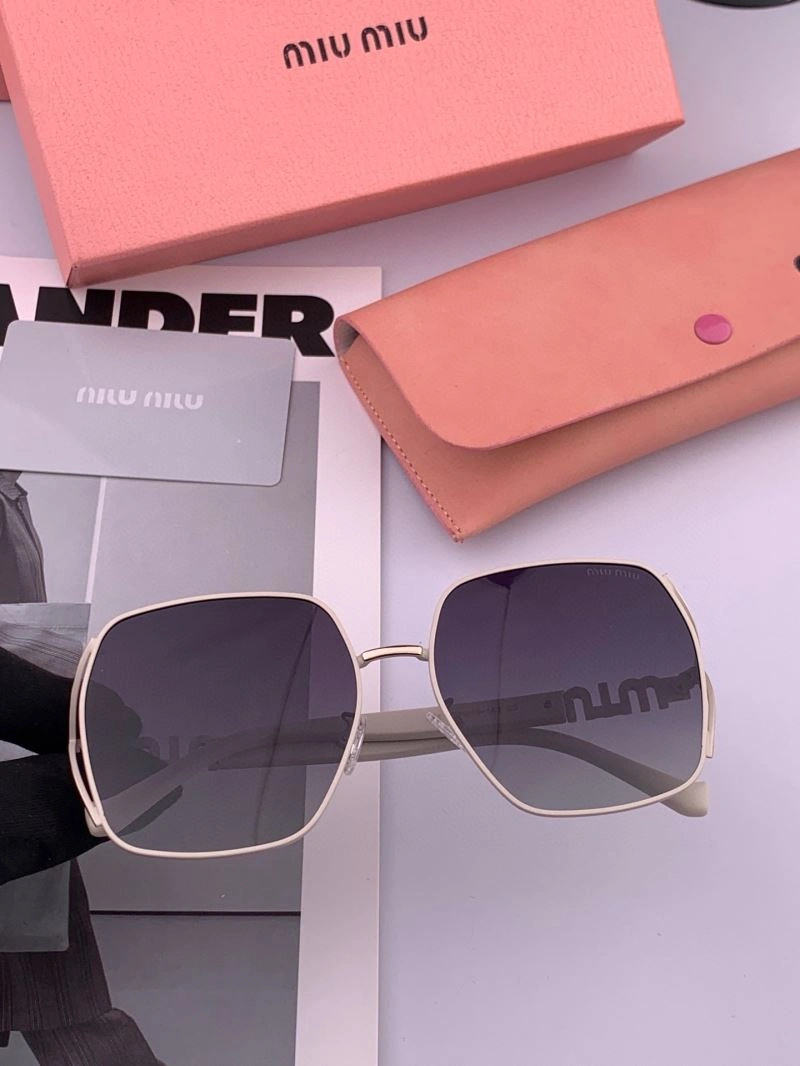 Miu Miu Sunglasses MultiPurpose 281539