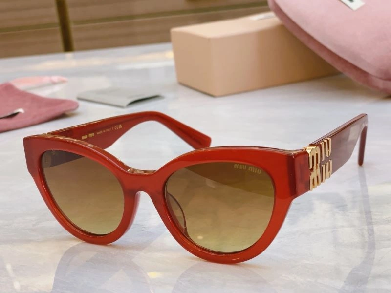 SmartChoice Miu Miu Sunglasses 281527