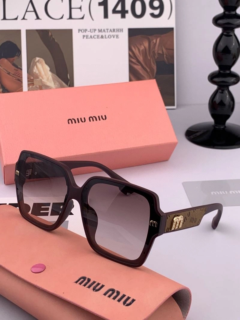 FreshLook Miu Miu Sunglasses 281526