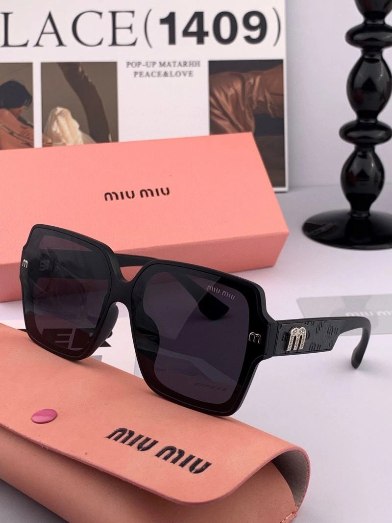 FreshLook Miu Miu Sunglasses 281526