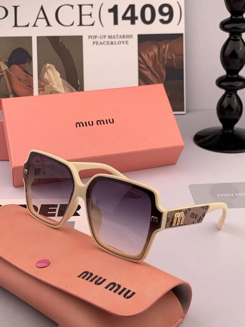 FreshLook Miu Miu Sunglasses 281526