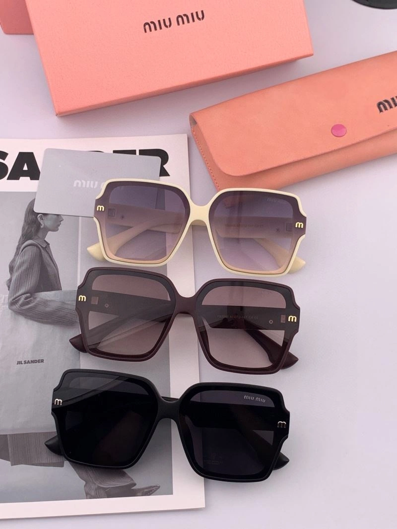 FreshLook Miu Miu Sunglasses 281526