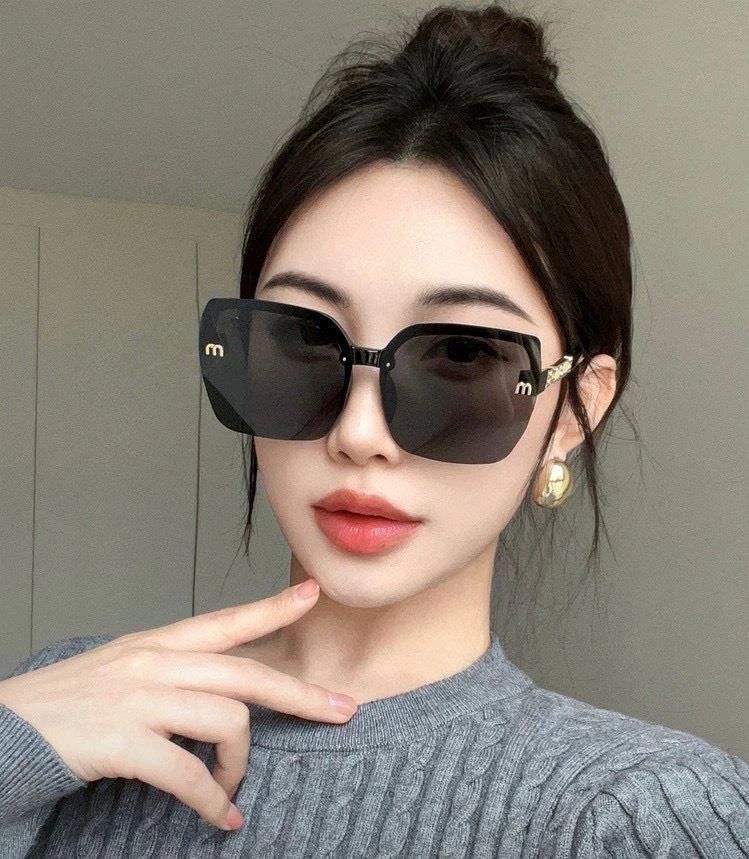 Miu Miu Sunglasses ZipUp 281532