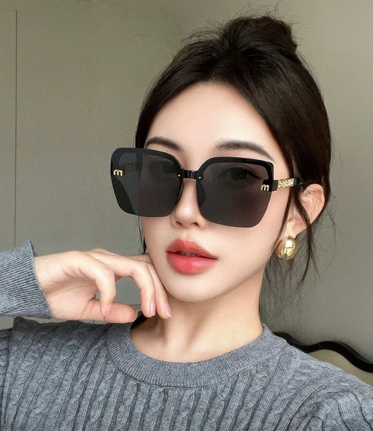 Miu Miu Sunglasses ZipUp 281532