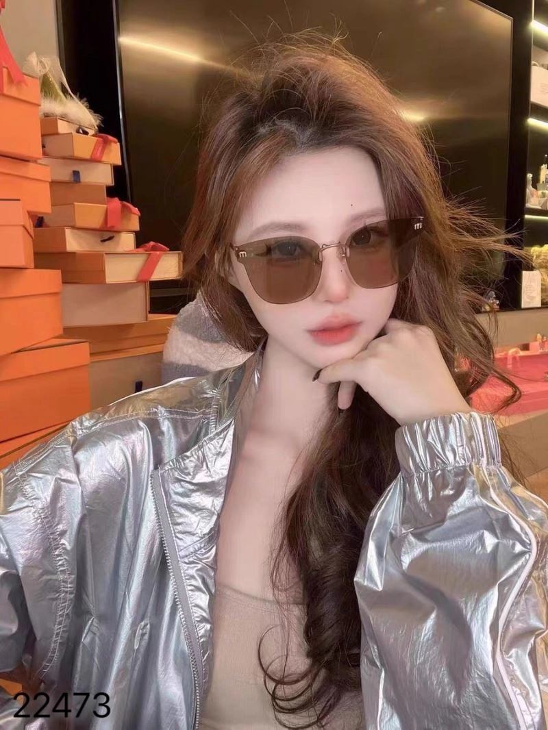 Neat Miu Miu Sunglasses 281530