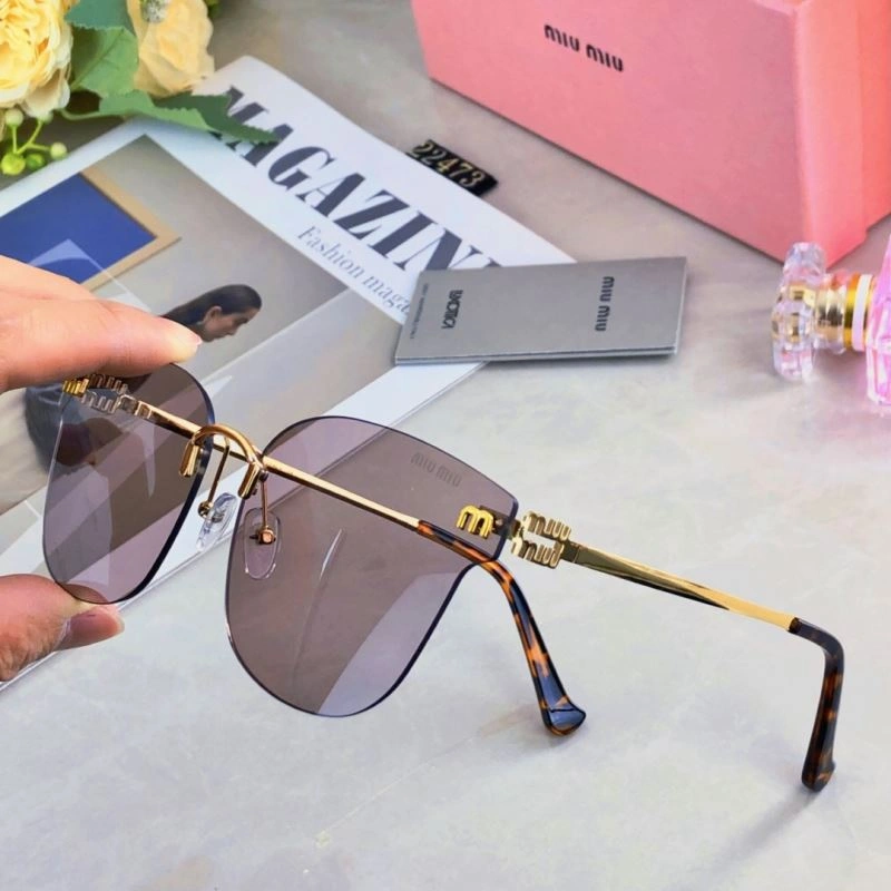 Neat Miu Miu Sunglasses 281530
