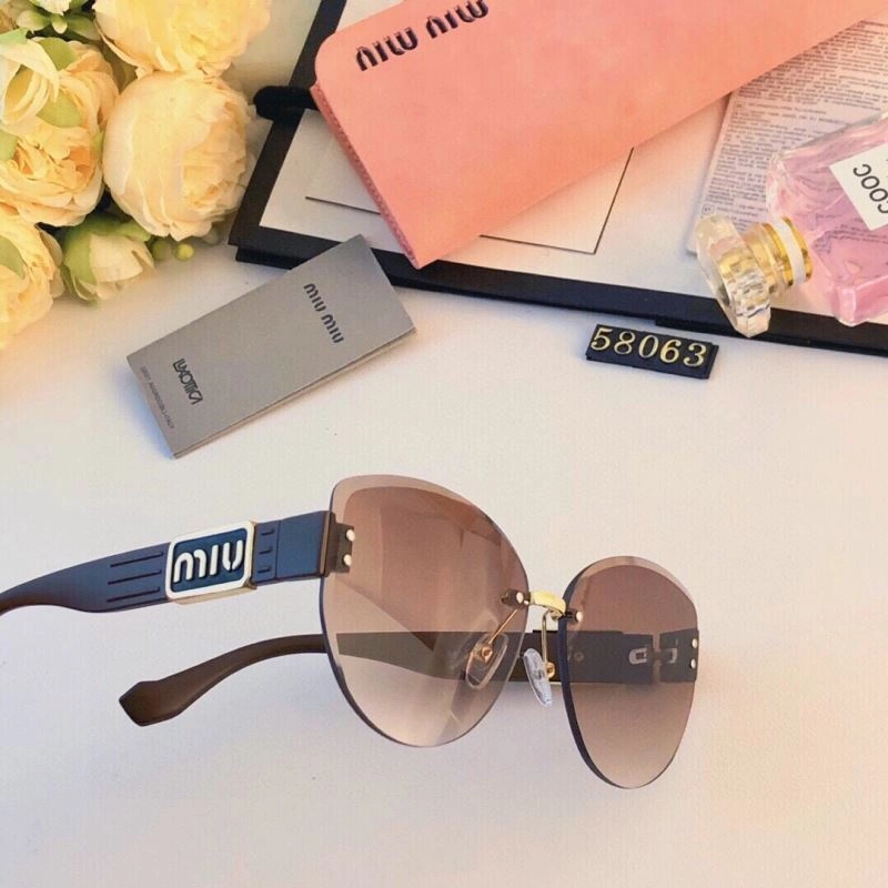 TravelReady Miu Miu Sunglasses 281534