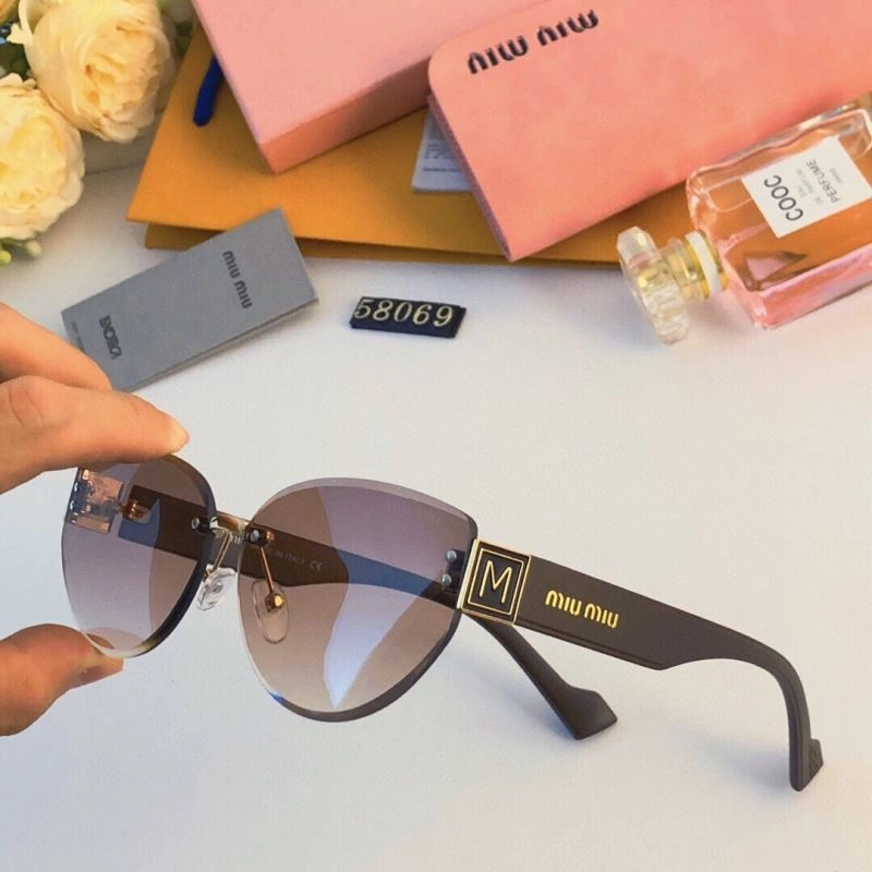 Bold Miu Miu Sunglasses 281531