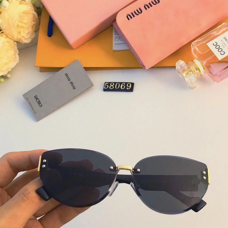 Bold Miu Miu Sunglasses 281531