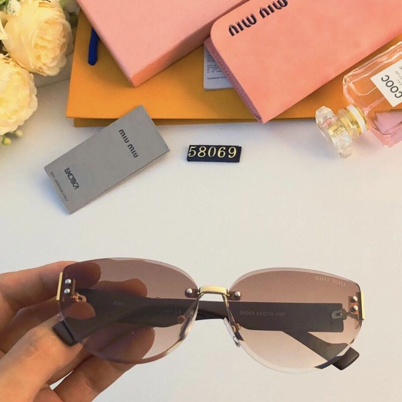 Bold Miu Miu Sunglasses 281531