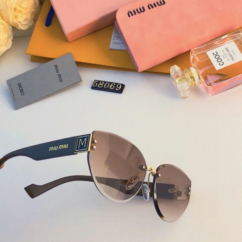 Bold Miu Miu Sunglasses 281531