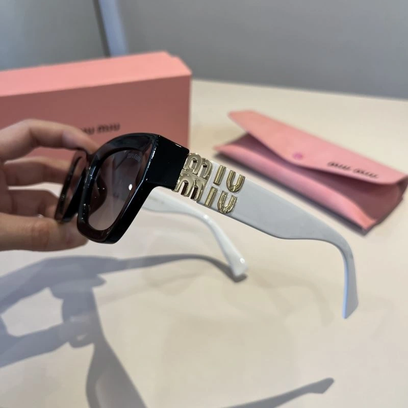 Miu Miu Sunglasses Timeless 281541