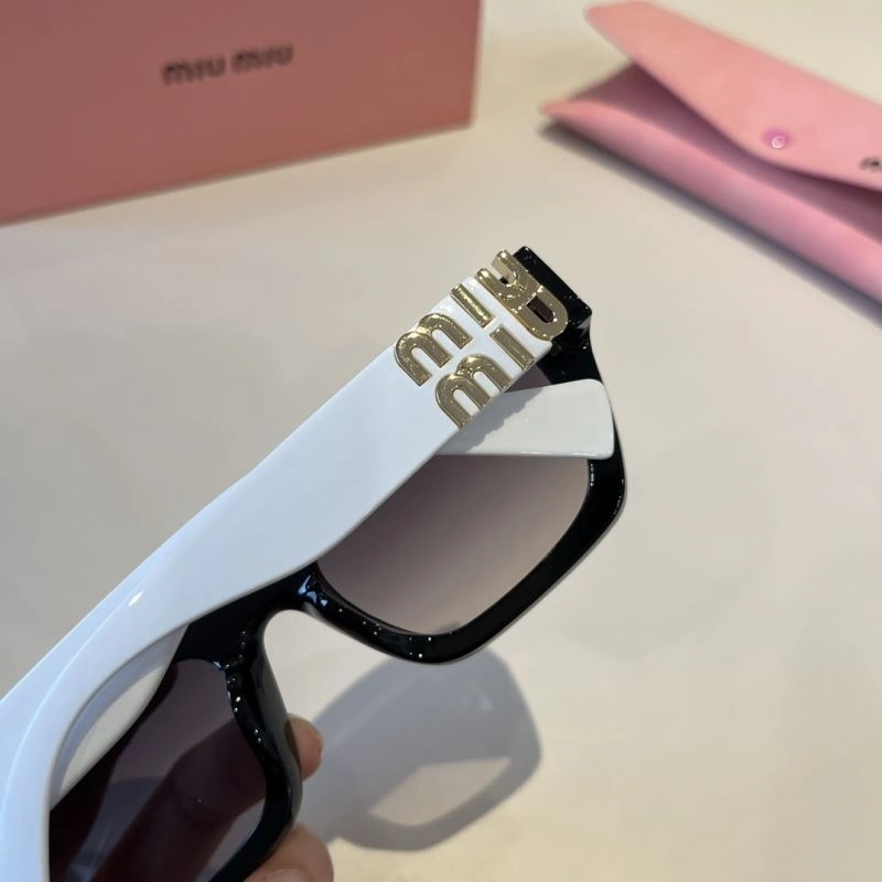 Miu Miu Sunglasses Timeless 281541