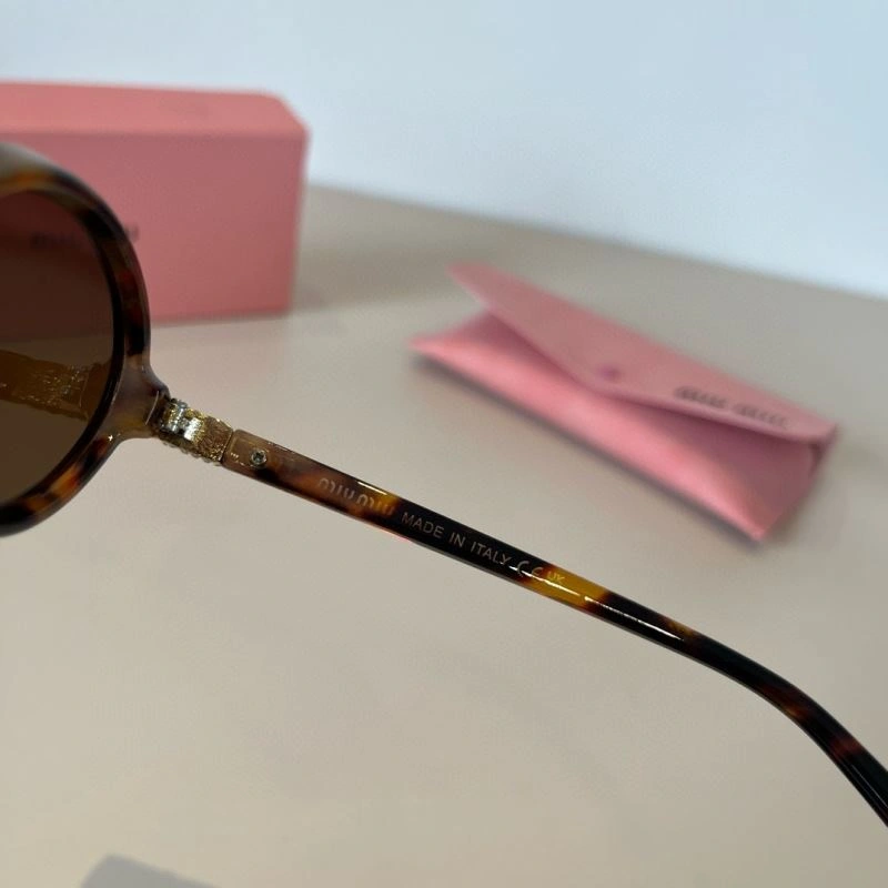 Miu Miu Sunglasses BestValue 281519