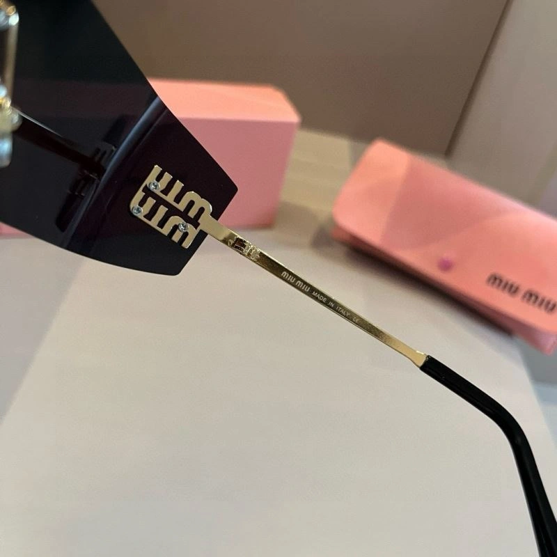 Miu Miu Sunglasses QuickDry 281525