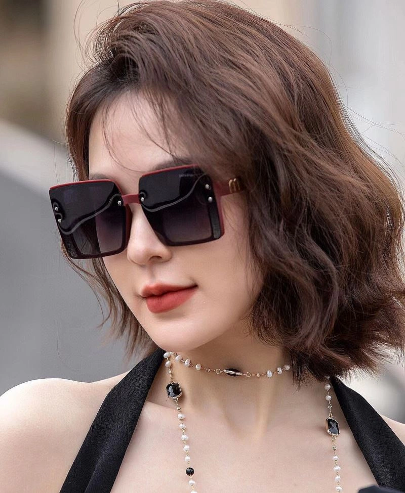 Miu Miu Sunglasses Bold 281520