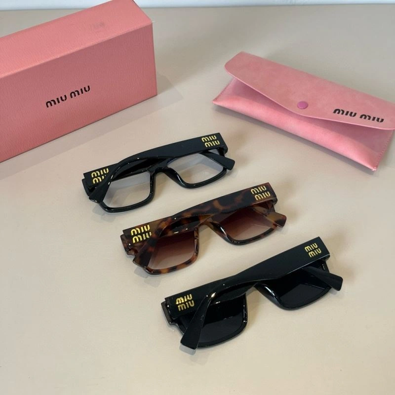 Miu Miu Sunglasses Comfortable 281517