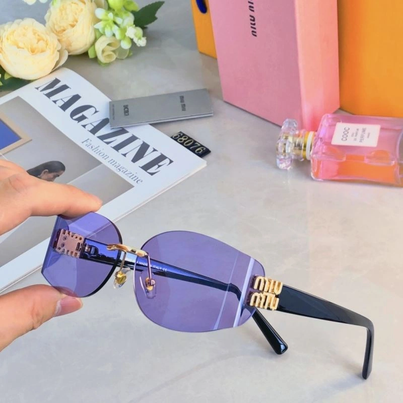 Miu Miu Sunglasses Resilient 281544