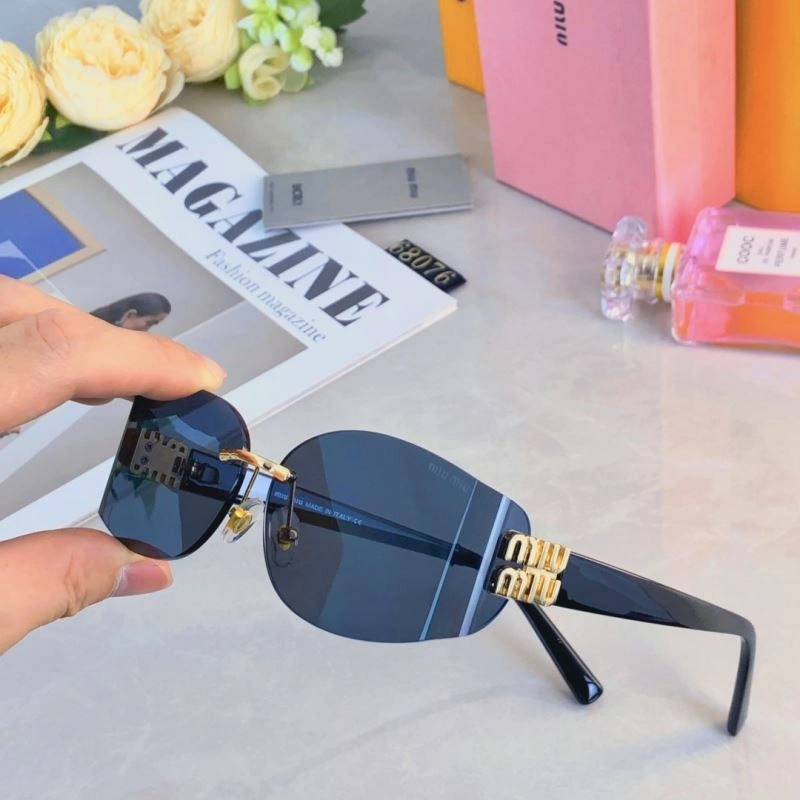 Miu Miu Sunglasses Resilient 281544