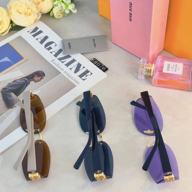 Miu Miu Sunglasses Resilient 281544