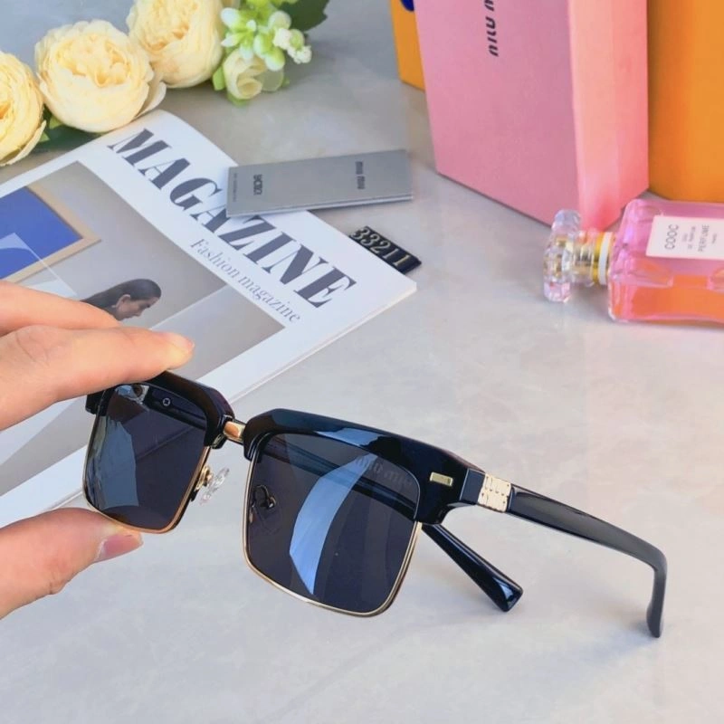 Miu Miu Sunglasses Breathable 281521
