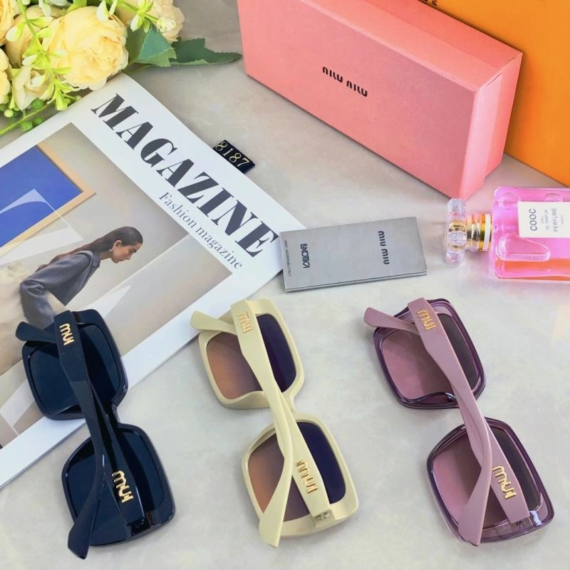 FreshLook Miu Miu Sunglasses 281545