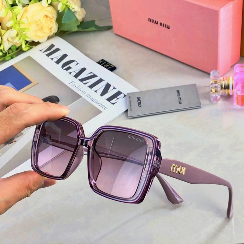 FreshLook Miu Miu Sunglasses 281545