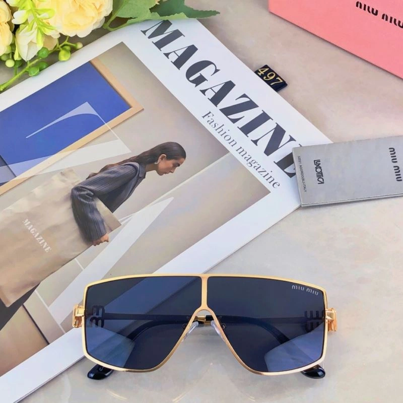 Miu Miu Sunglasses Comfortable 281529