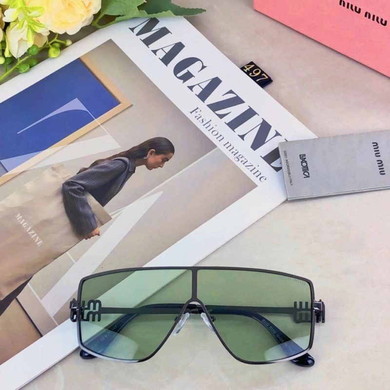 Miu Miu Sunglasses Comfortable 281529