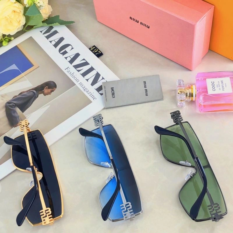 Miu Miu Sunglasses Comfortable 281529
