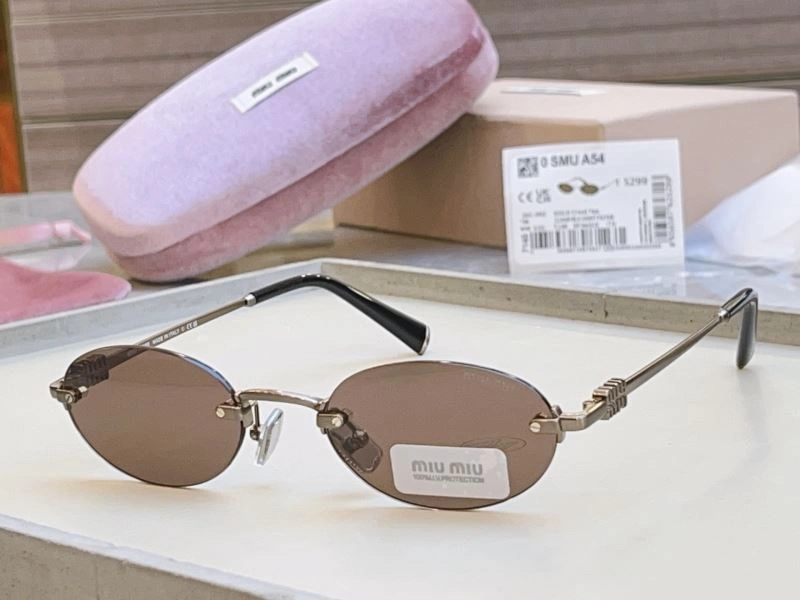 Miu Miu Sunglasses Chic 281515