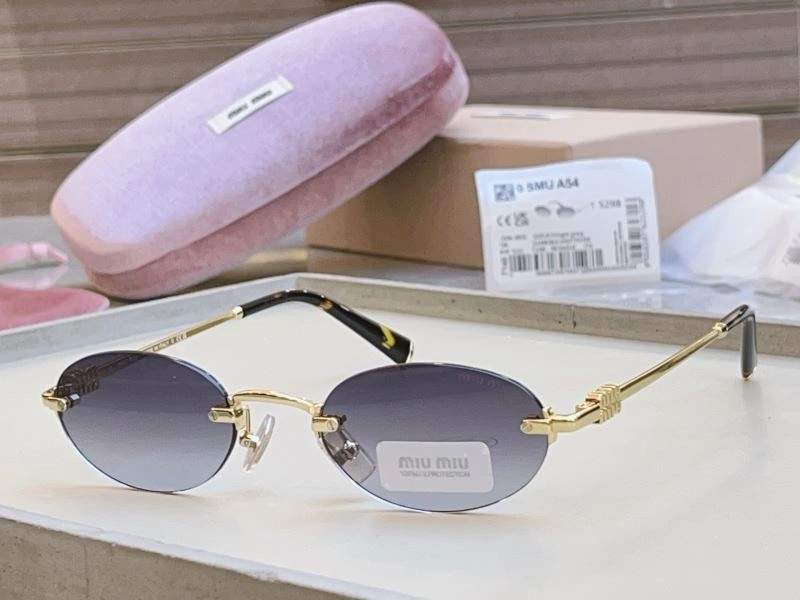 Miu Miu Sunglasses Chic 281515