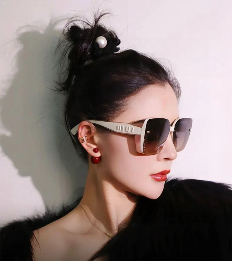 Seasonal Miu Miu Sunglasses 281510
