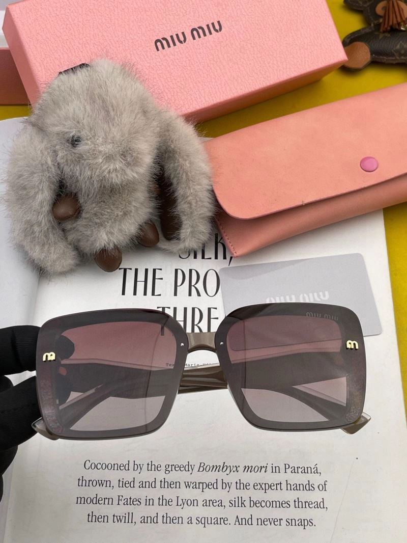 Seasonal Miu Miu Sunglasses 281510