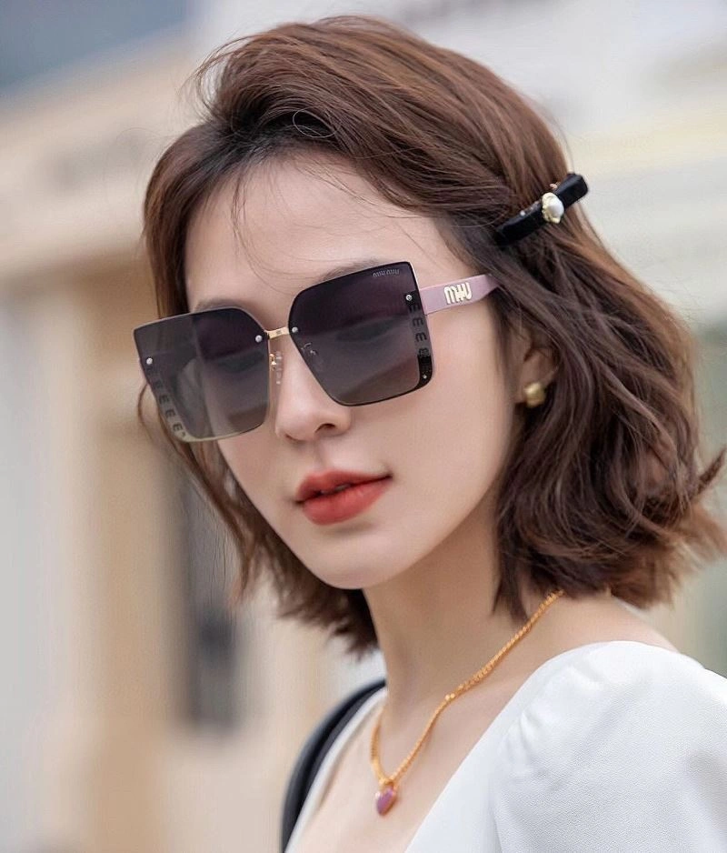 Miu Miu Sunglasses Youthful 281509