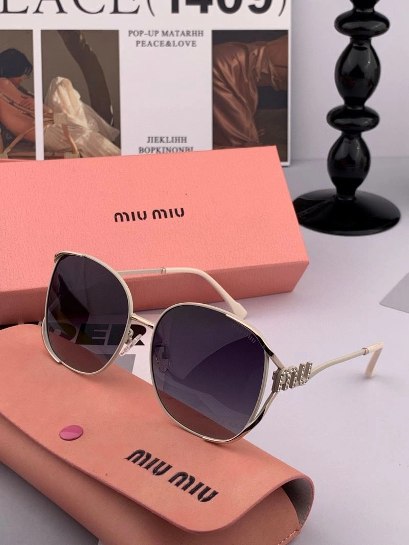 TravelReady Miu Miu Sunglasses 281508