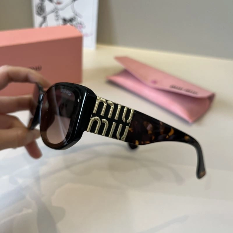 TimelessDesign Miu Miu Sunglasses 281495