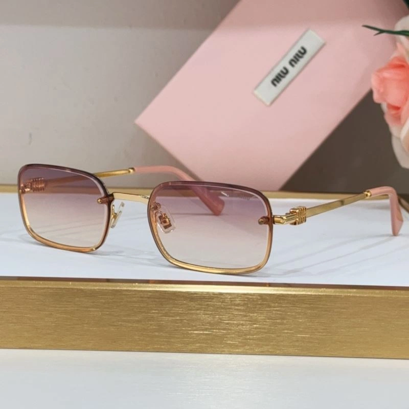 Refined Miu Miu Sunglasses 281714